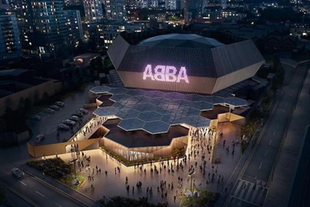 Full Apartment Close To Excel Centre, London City Airport , O2 Arena Bagian luar foto